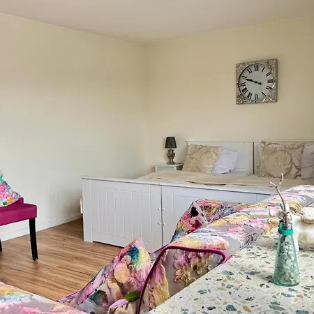 6-401, Extravagante Strandwohnung, Art Nouveau Meets Franzoesischen Landhausstil! 1zimmer